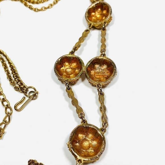 Lisner Necklace Gold Tone Statement Signed 20”+3” Hook Clasp - Picture 4 of 16